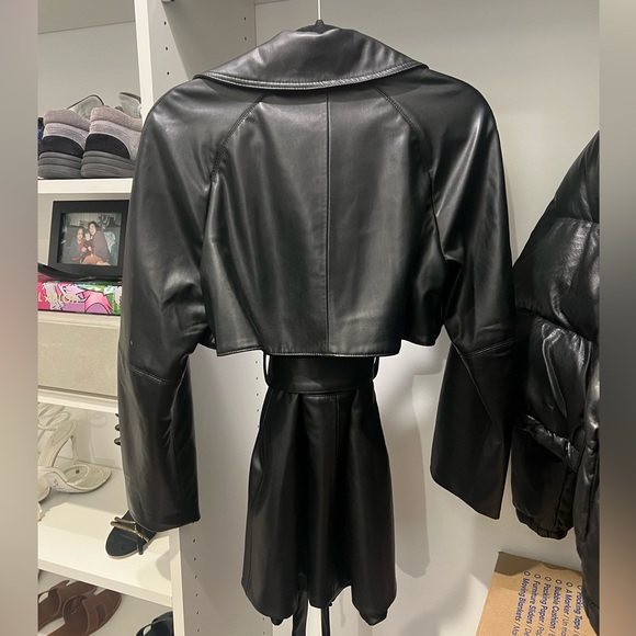 Leather jacket - Picture 5 of 7